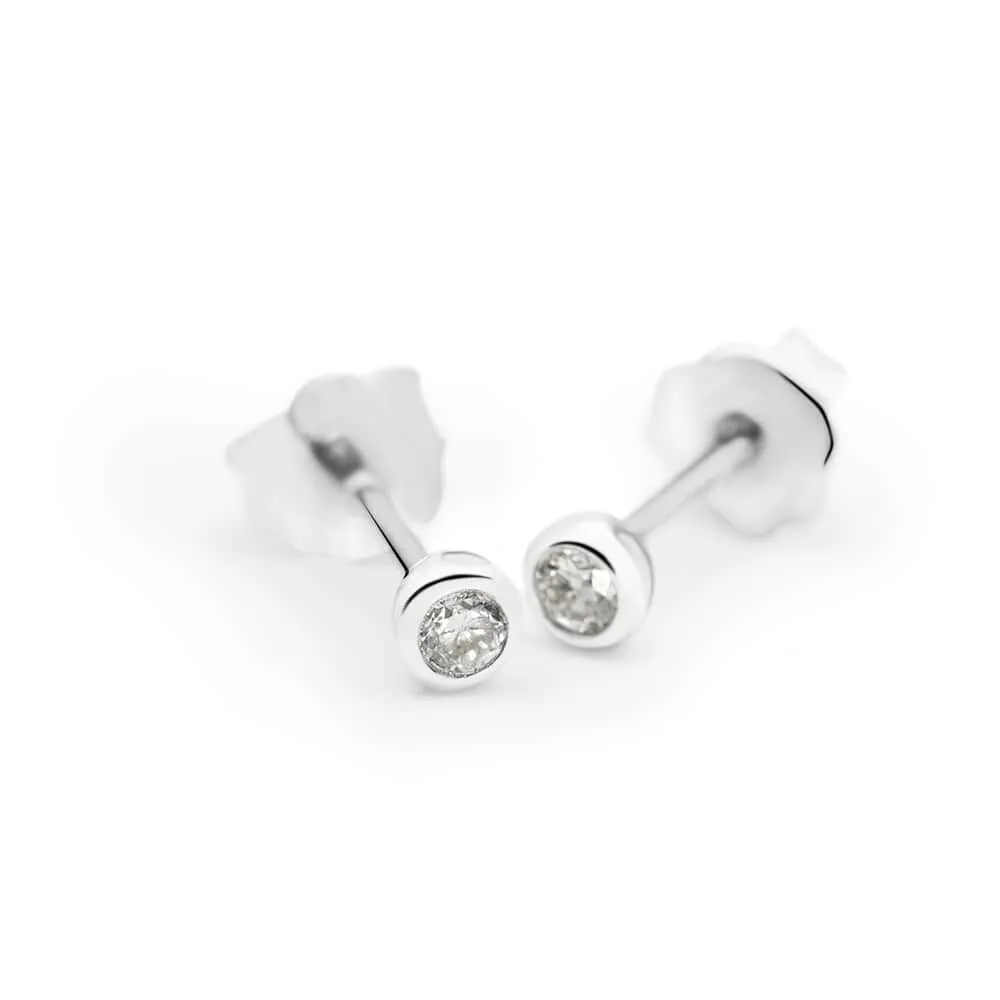 Orecchini Lobo Punto Luce Grace Oro Bianco 375/1000 Diamante Bianco 0,06 ct 1426012