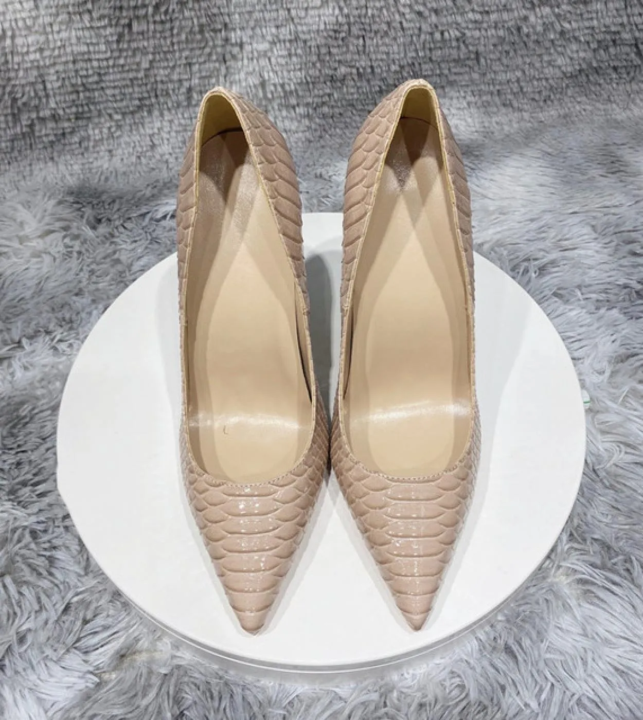Tikicup Beige Nude Effetto coccodrillo Donna Punta a punta Scarpe tacco alto Donna Croco Party Dress Stiletto Pumps 8cm 10cm 1